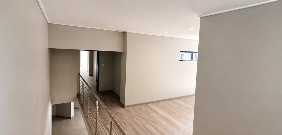 5 Bedroom Property for Sale in Silwerkruin Limpopo