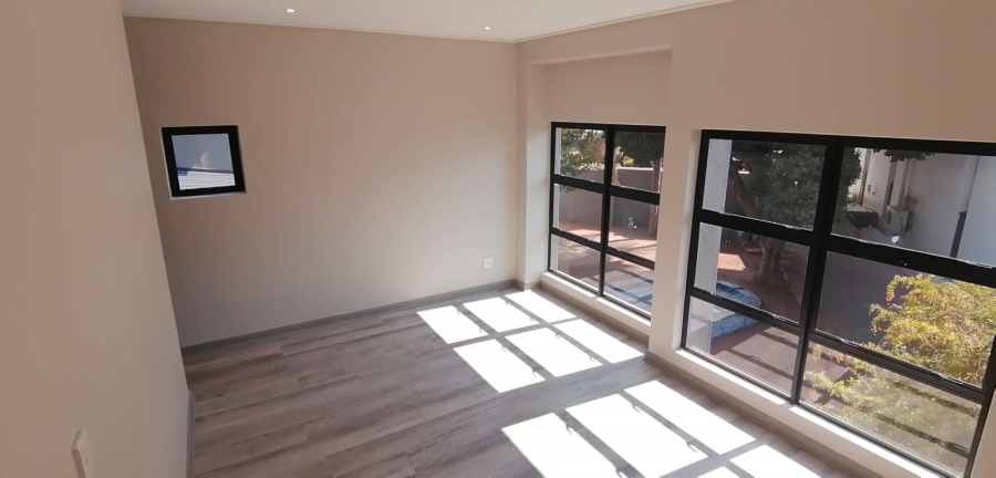 5 Bedroom Property for Sale in Silwerkruin Limpopo