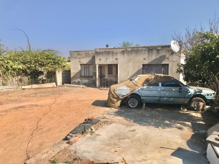 Commercial Property for Sale in Seshego H Limpopo