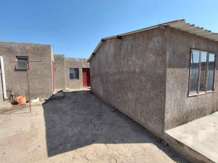 6 Bedroom Property for Sale in Seshego A Limpopo