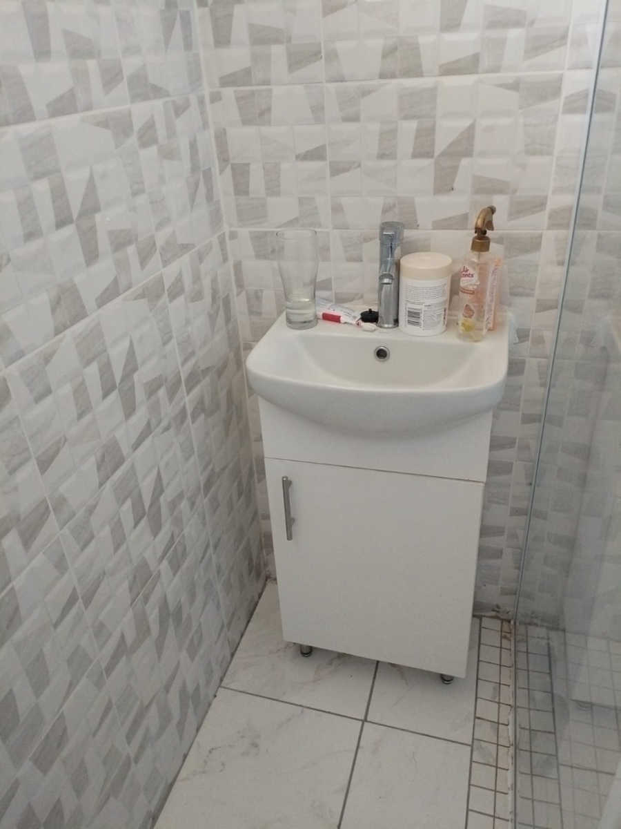 2 Bedroom Property for Sale in Seshego A Limpopo