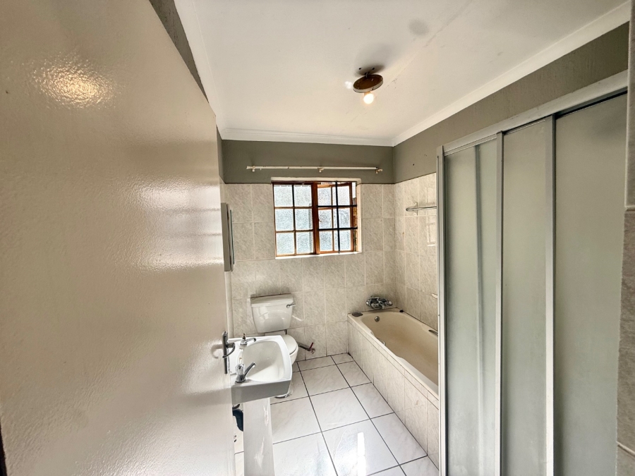 To Let 2 Bedroom Property for Rent in Bendor Ext 17 Limpopo