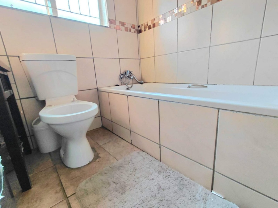 3 Bedroom Property for Sale in African Jewel Limpopo