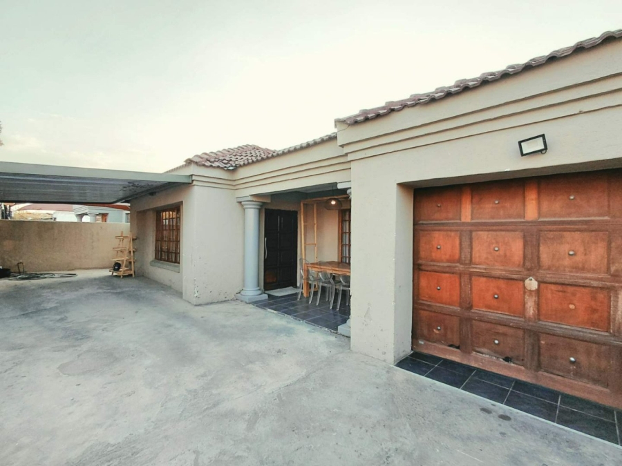 3 Bedroom Property for Sale in African Jewel Limpopo