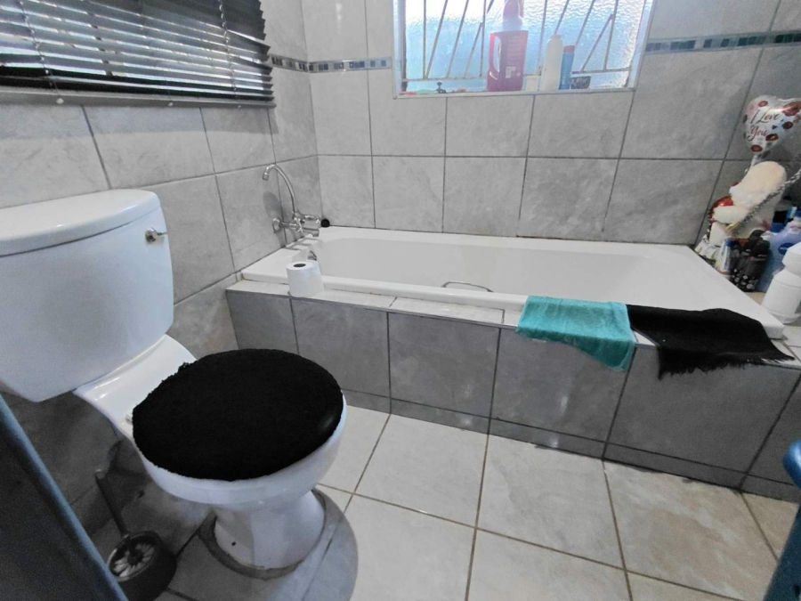 3 Bedroom Property for Sale in African Jewel Limpopo
