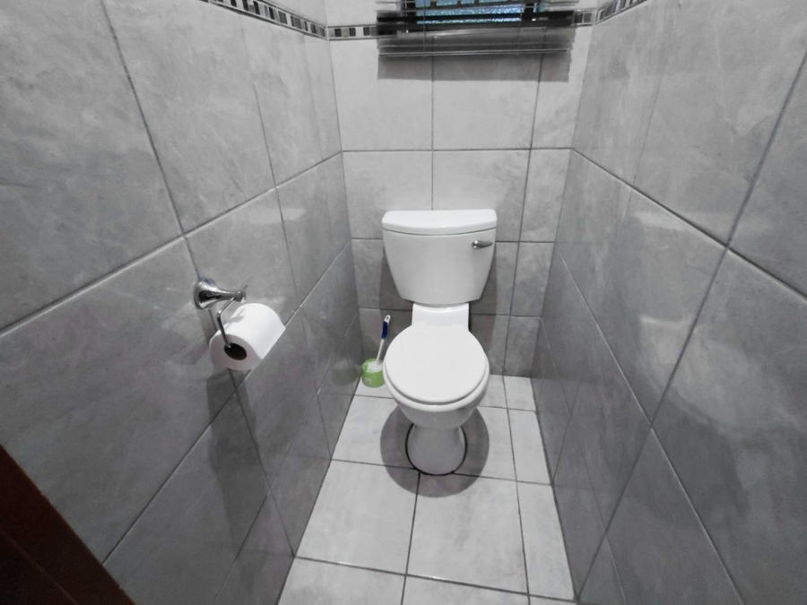 3 Bedroom Property for Sale in African Jewel Limpopo