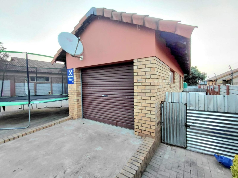 3 Bedroom Property for Sale in African Jewel Limpopo