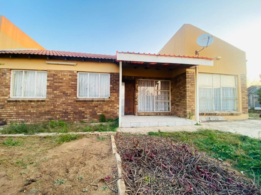 3 Bedroom Property for Sale in Seshego 9C Limpopo