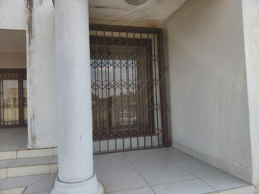 To Let 4 Bedroom Property for Rent in Arborpark Limpopo