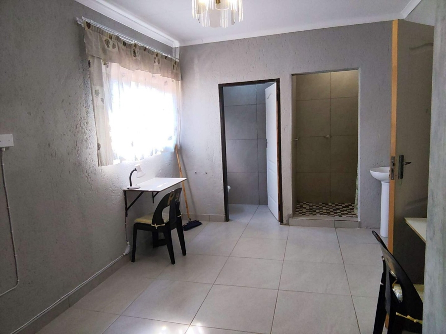 To Let 4 Bedroom Property for Rent in Arborpark Limpopo