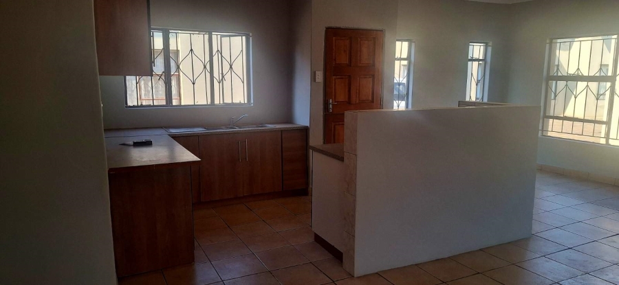 To Let 3 Bedroom Property for Rent in Chroompark Limpopo