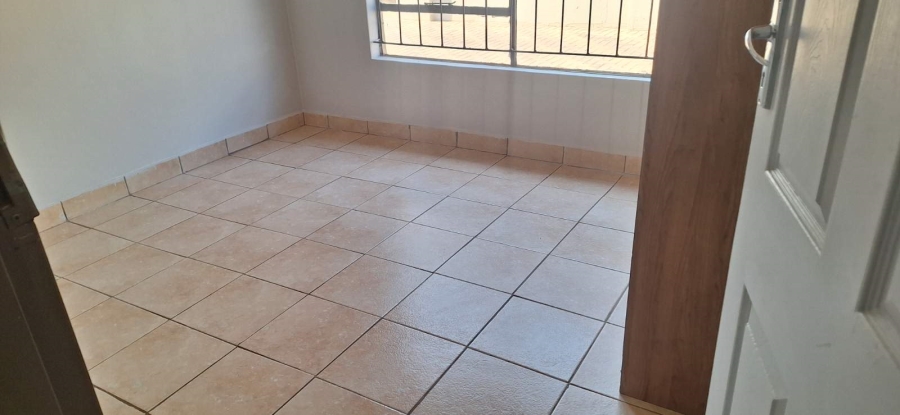 To Let 3 Bedroom Property for Rent in Chroompark Limpopo
