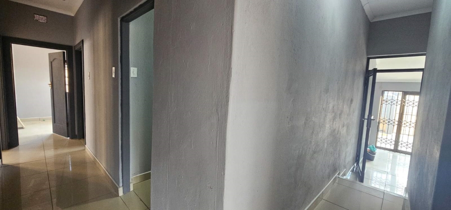 To Let Commercial Property for Rent in Polokwane Central Limpopo