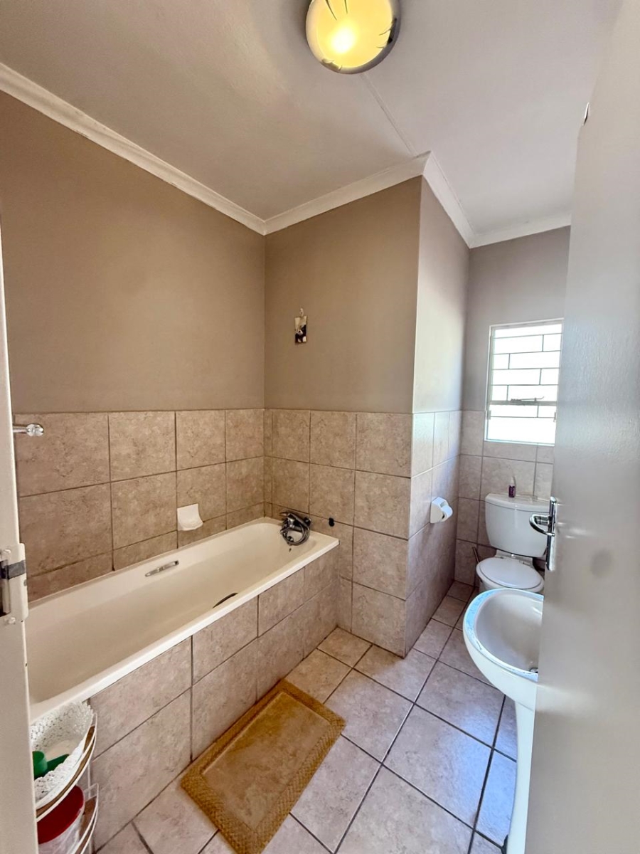 3 Bedroom Property for Sale in Bendor Limpopo