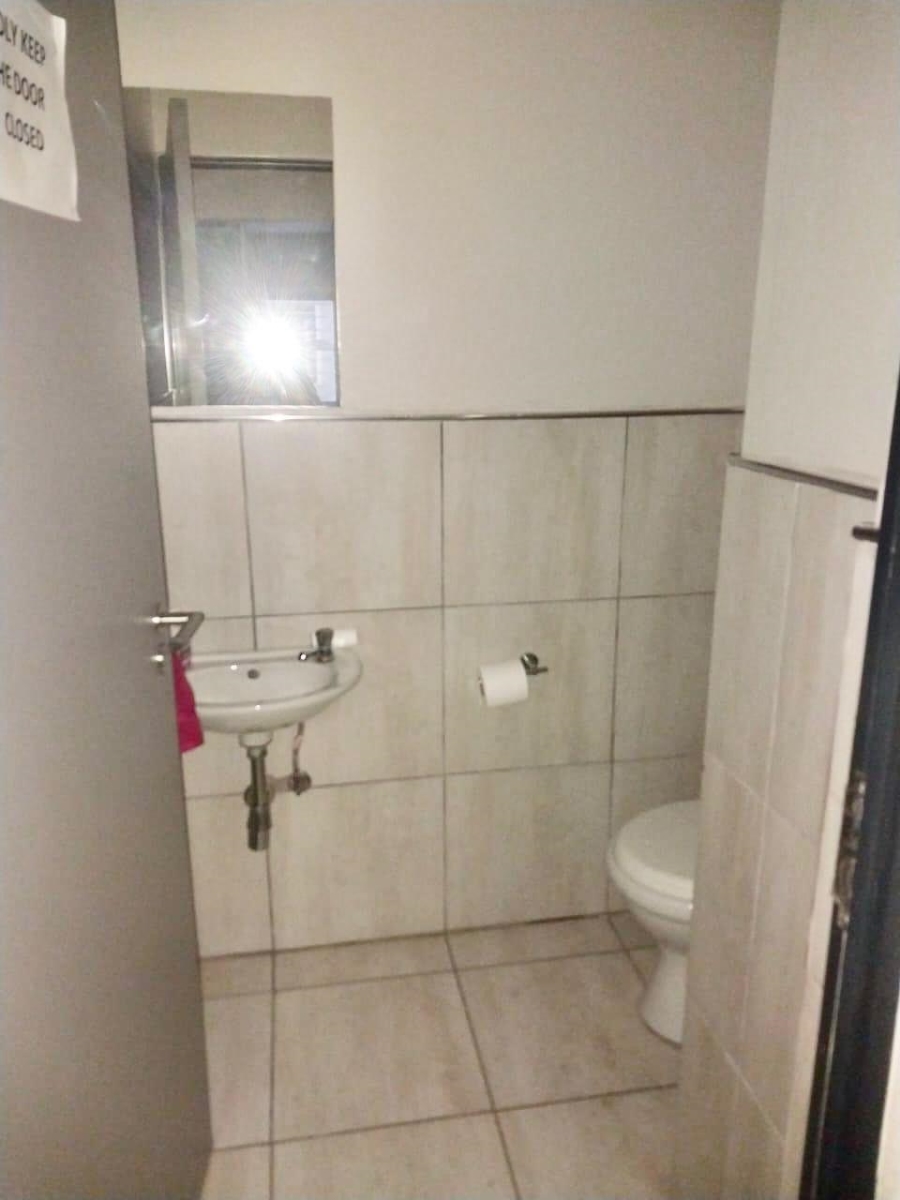 To Let Commercial Property for Rent in Polokwane Central Limpopo