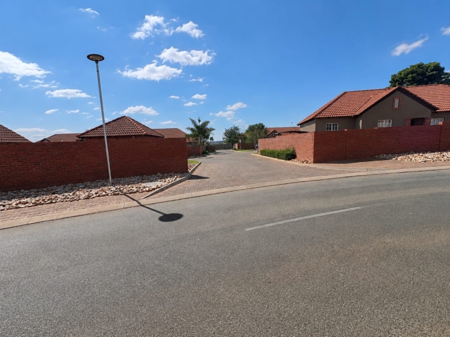 3 Bedroom Property for Sale in Bendor Limpopo