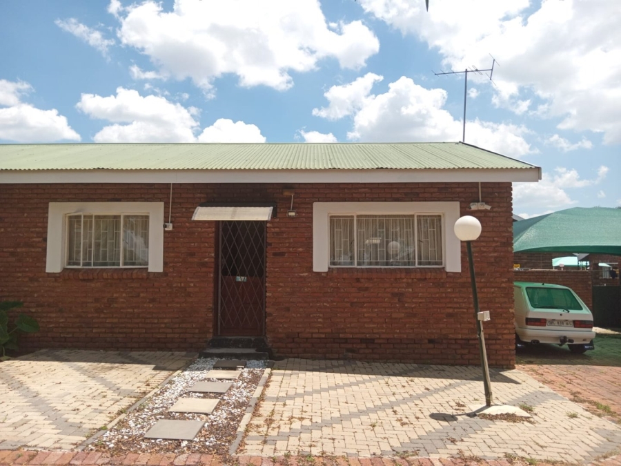 2 Bedroom Property for Sale in Bendor Limpopo