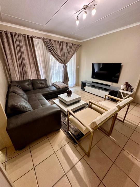 To Let 3 Bedroom Property for Rent in Thornhill Limpopo