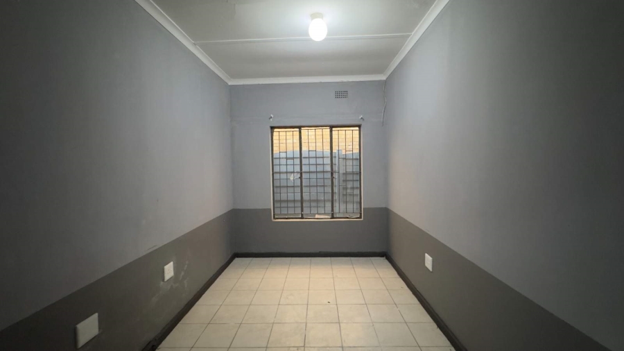To Let Commercial Property for Rent in Polokwane Central Limpopo