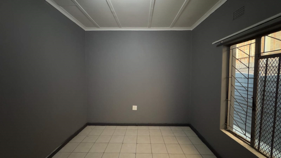 To Let Commercial Property for Rent in Polokwane Central Limpopo