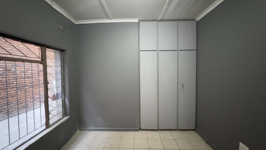 To Let Commercial Property for Rent in Polokwane Central Limpopo