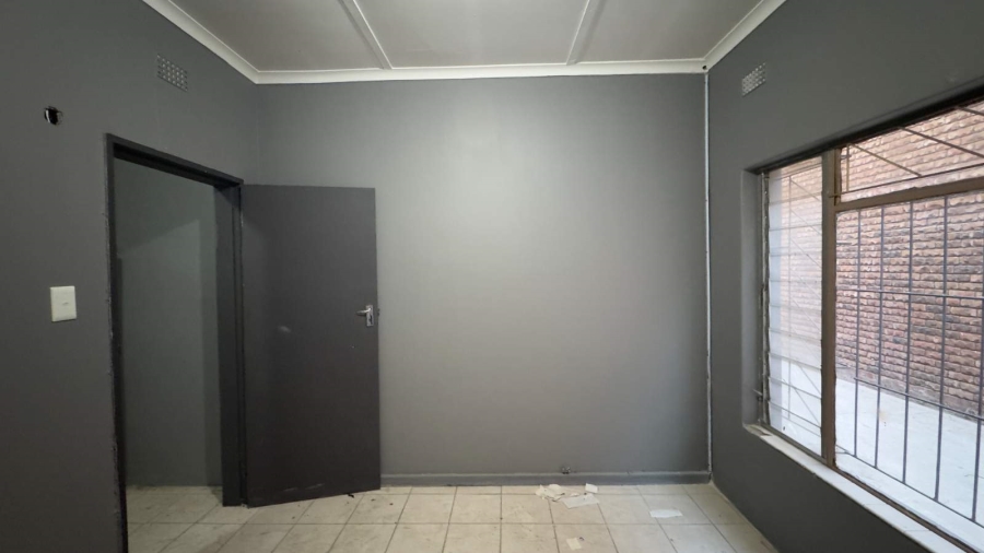 To Let Commercial Property for Rent in Polokwane Central Limpopo