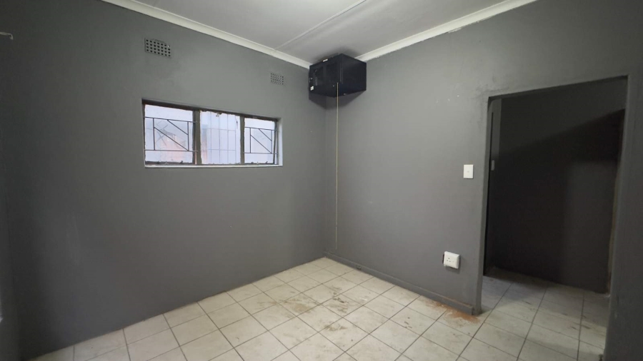 To Let Commercial Property for Rent in Polokwane Central Limpopo