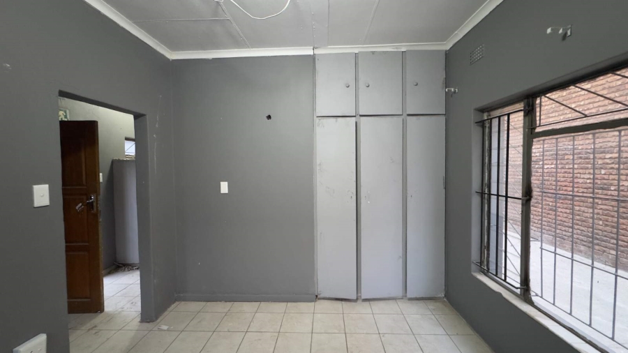 To Let Commercial Property for Rent in Polokwane Central Limpopo