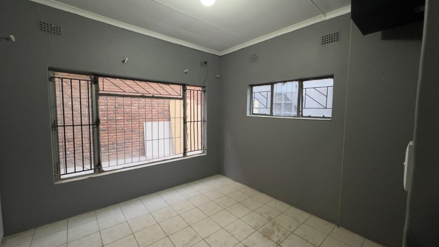 To Let Commercial Property for Rent in Polokwane Central Limpopo