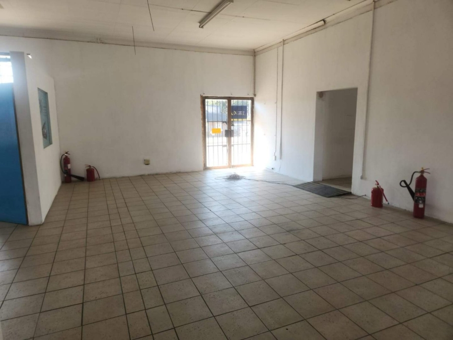 To Let Commercial Property for Rent in Nirvana Industrial Limpopo