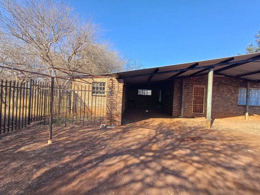 Commercial Property for Sale in Wilderbeestaagte SH Limpopo