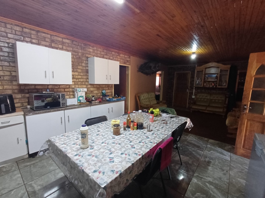 Commercial Property for Sale in Wilderbeestaagte SH Limpopo