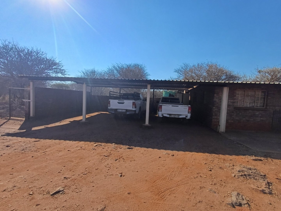 Commercial Property for Sale in Wilderbeestaagte SH Limpopo