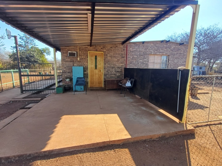 Commercial Property for Sale in Wilderbeestaagte SH Limpopo