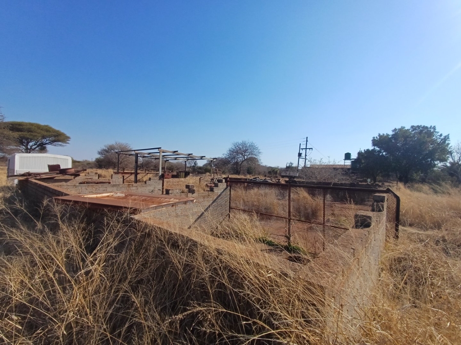 Commercial Property for Sale in Wilderbeestaagte SH Limpopo