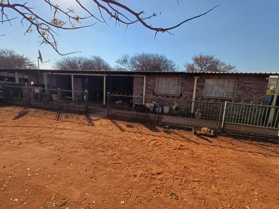Commercial Property for Sale in Wilderbeestaagte SH Limpopo