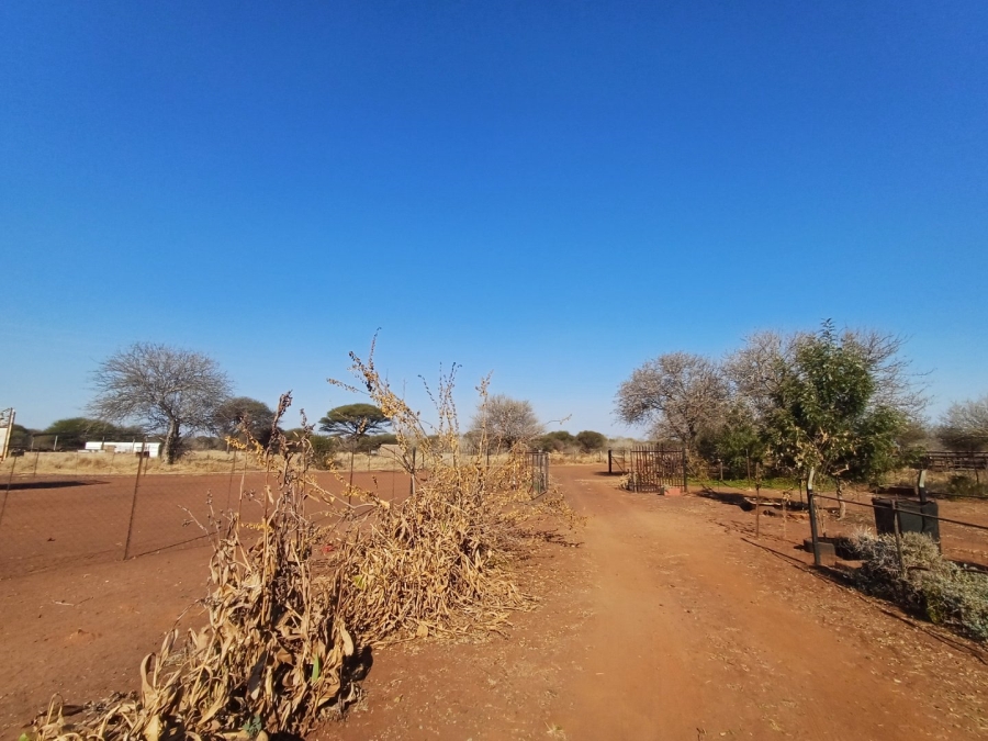 Commercial Property for Sale in Wilderbeestaagte SH Limpopo