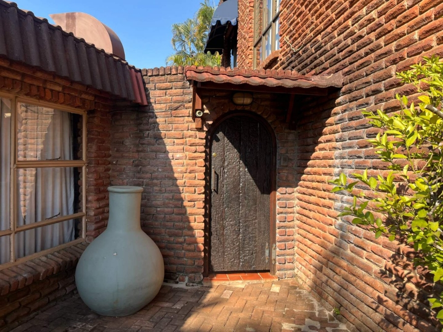 5 Bedroom Property for Sale in Aquapark Limpopo