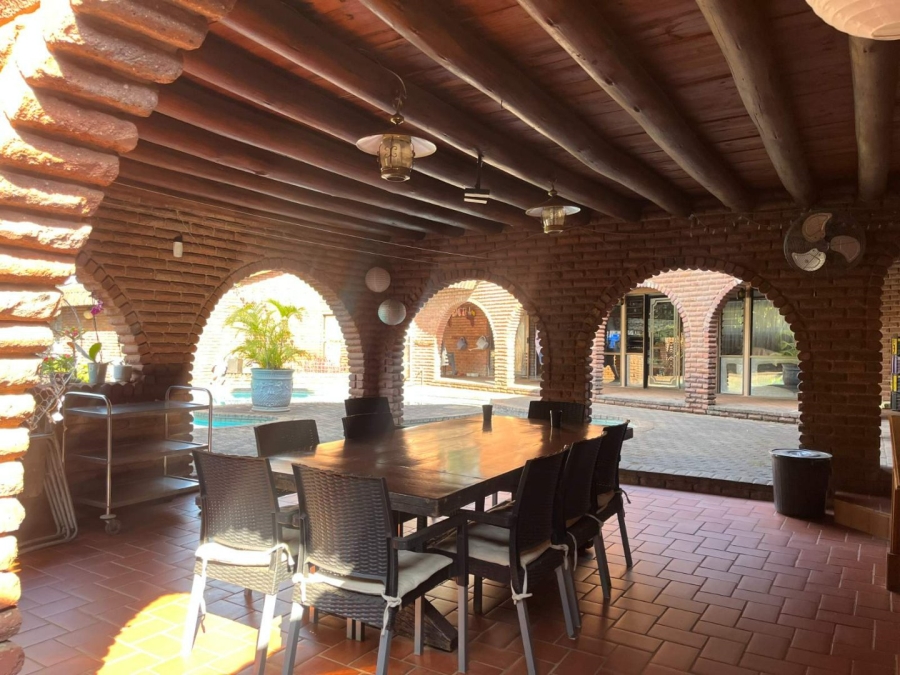 5 Bedroom Property for Sale in Aquapark Limpopo