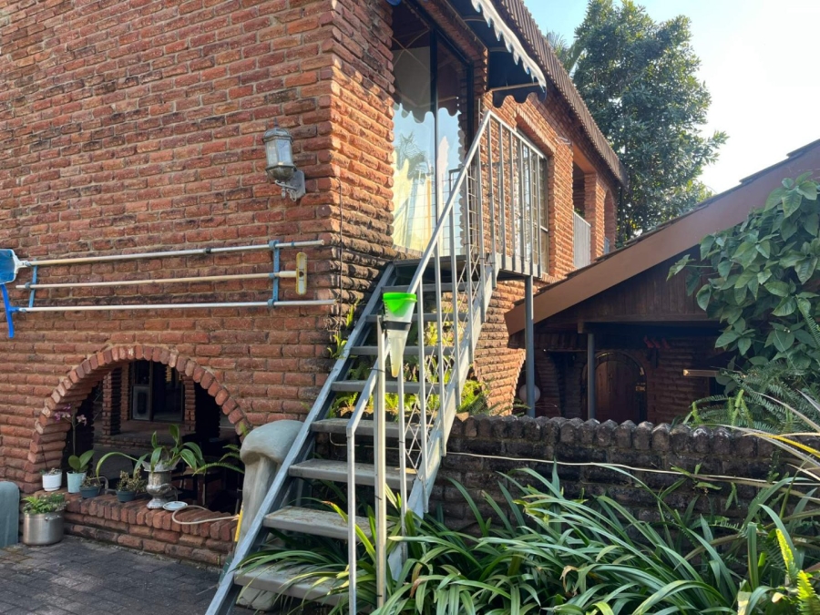 5 Bedroom Property for Sale in Aquapark Limpopo