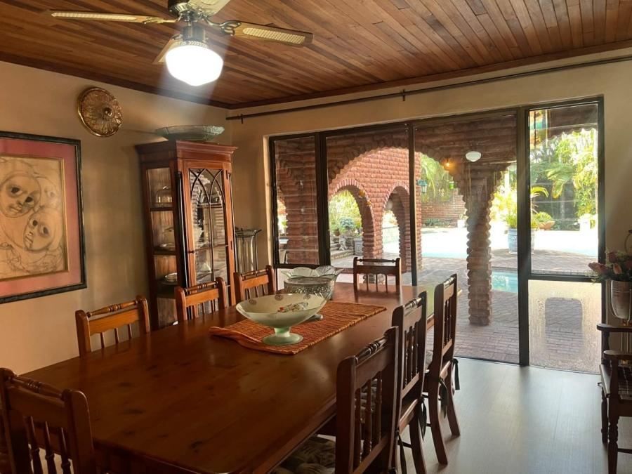 5 Bedroom Property for Sale in Aquapark Limpopo