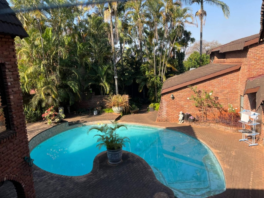 5 Bedroom Property for Sale in Aquapark Limpopo