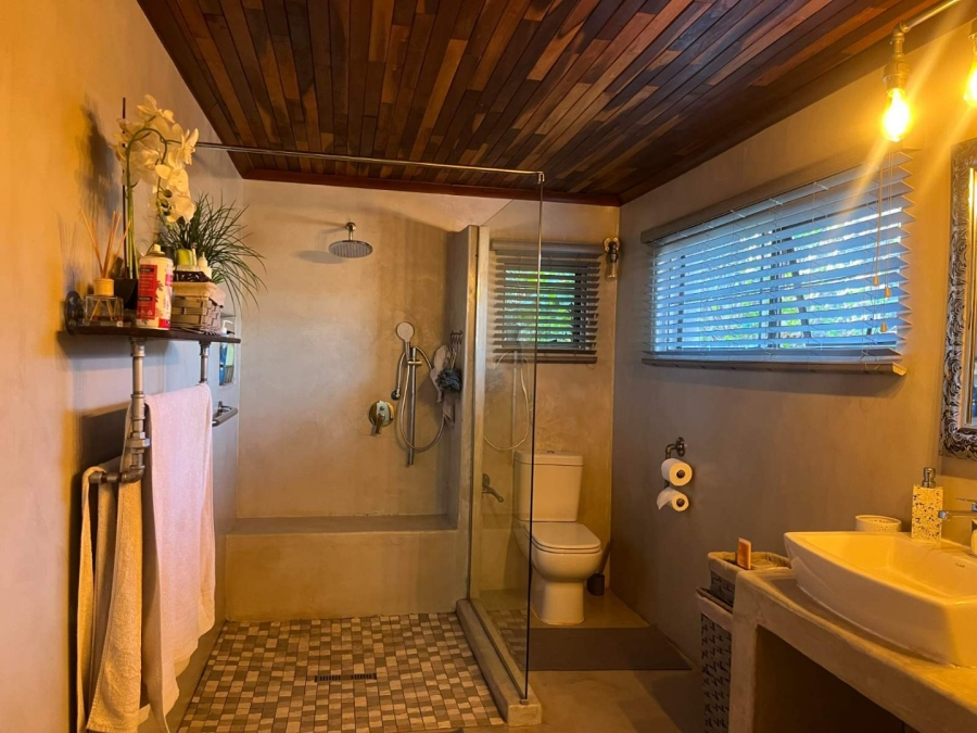 5 Bedroom Property for Sale in Aquapark Limpopo