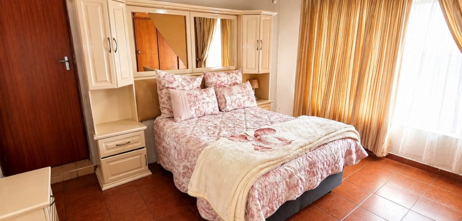 To Let 3 Bedroom Property for Rent in Flora Park Limpopo