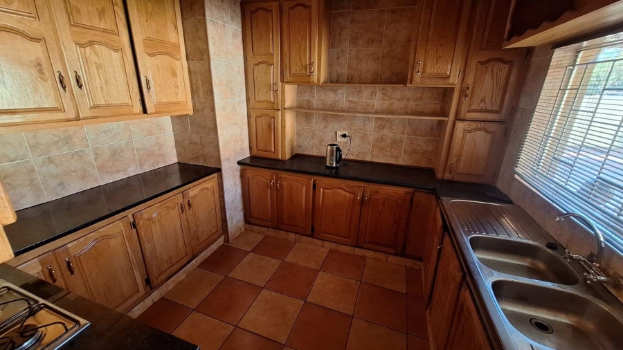 To Let 3 Bedroom Property for Rent in Chroompark Limpopo