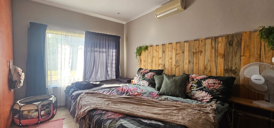4 Bedroom Property for Sale in Fauna Park Limpopo