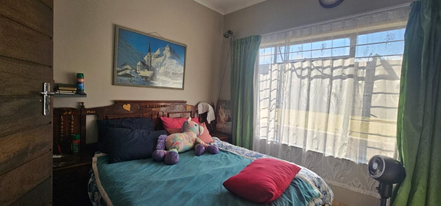 4 Bedroom Property for Sale in Fauna Park Limpopo