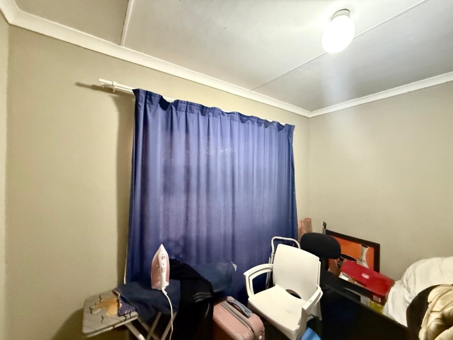 To Let 3 Bedroom Property for Rent in Lesedi Park Limpopo