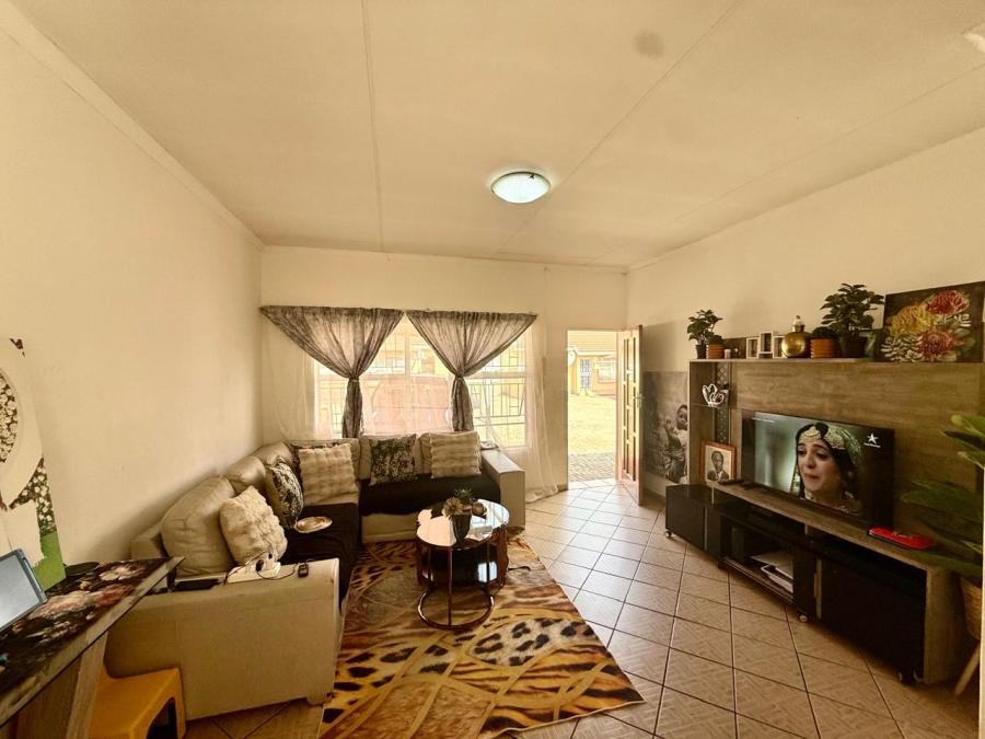2 Bedroom Property for Sale in Polokwane Central Limpopo
