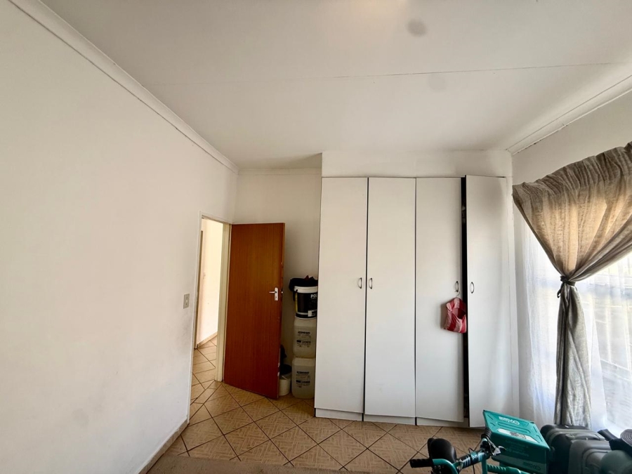 2 Bedroom Property for Sale in Polokwane Central Limpopo